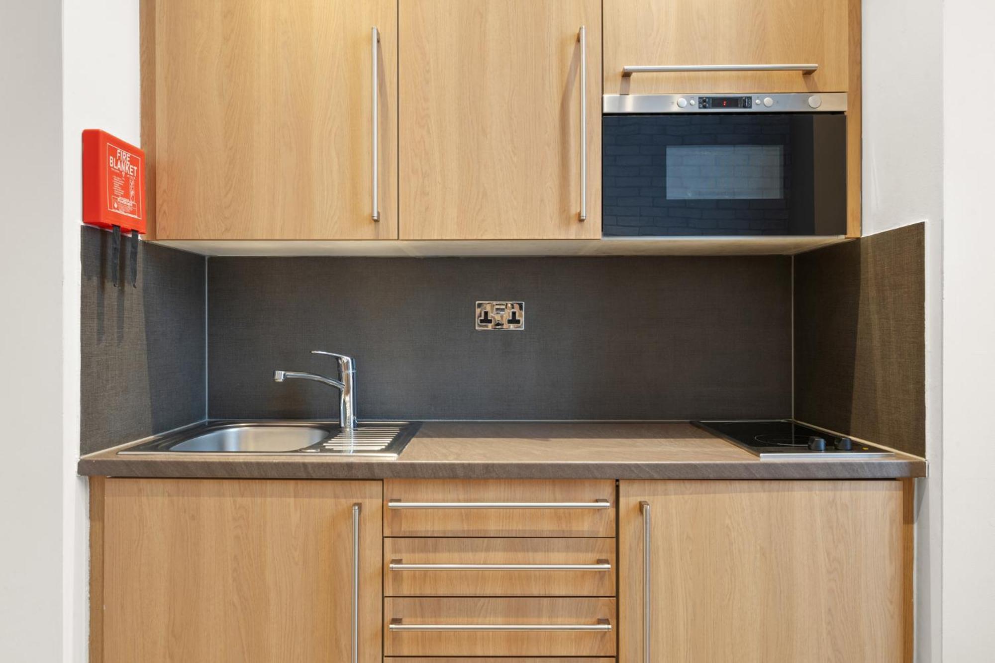 Cleveland Residences Russell Square لندن المظهر الخارجي الصورة
