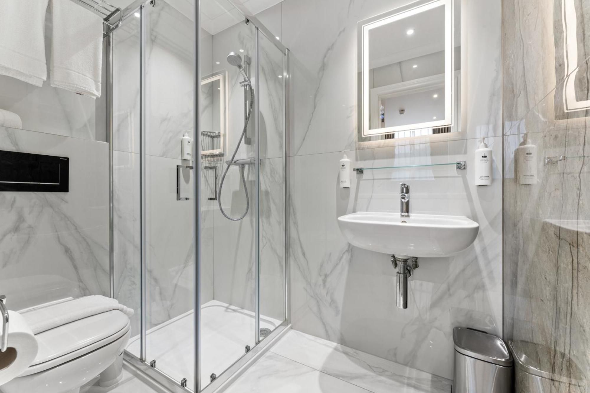 Cleveland Residences Russell Square لندن المظهر الخارجي الصورة